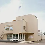 Hotel Vesiroos