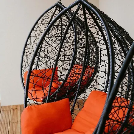 Готель Vesiroos *