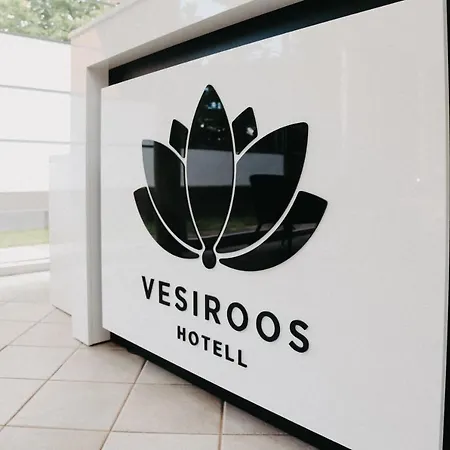 Готель Vesiroos Пярну
