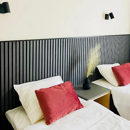 Vesiroos Hotel Pärnu