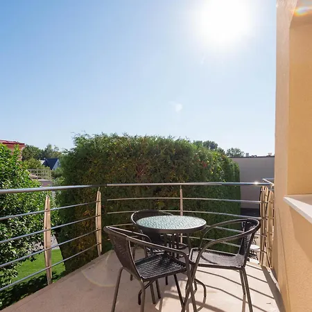 Hotel Vesiroos * Parnu