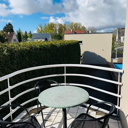 Hotel Vesiroos Hotell