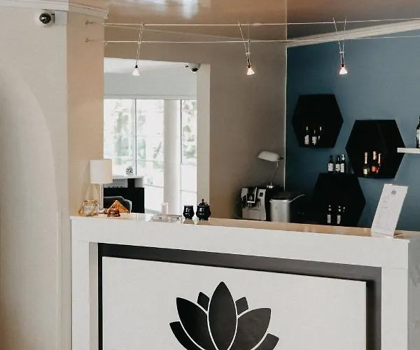 Hotel Vesiroos Pärnu