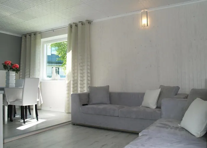 Hotel Vesiroos Parnu